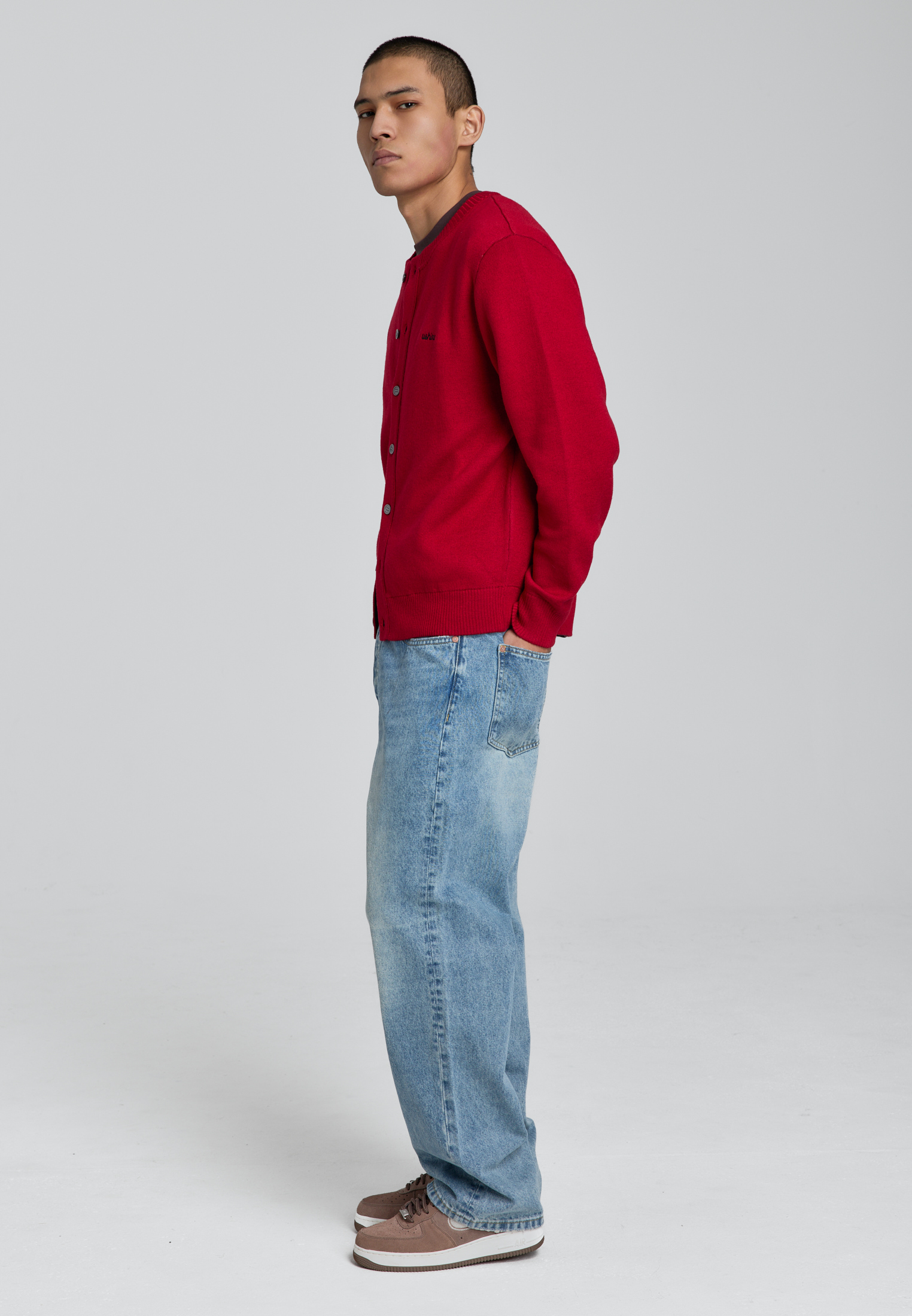 Трикотажный кардиган - red W68049